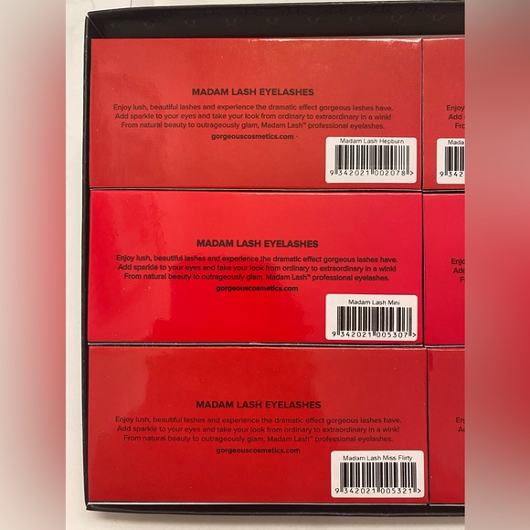 Gorgeous Cosmetics Gift Set of 6 Styles “Madam Eyelashes” - Picture 2 of 5